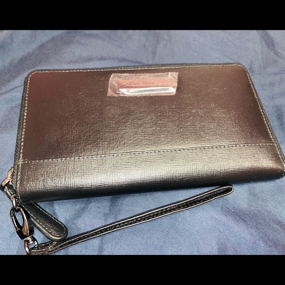 Kenneth Cole Wallet - Picture 3 of 6